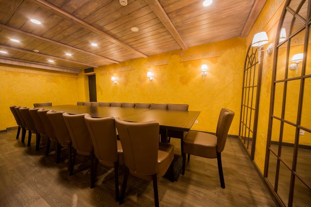 Hotel - Bar Grafaite Šiauliai Extérieur photo