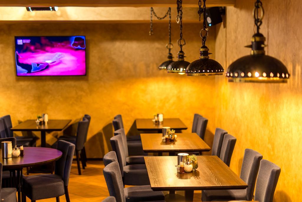 Hotel - Bar Grafaite Šiauliai Extérieur photo
