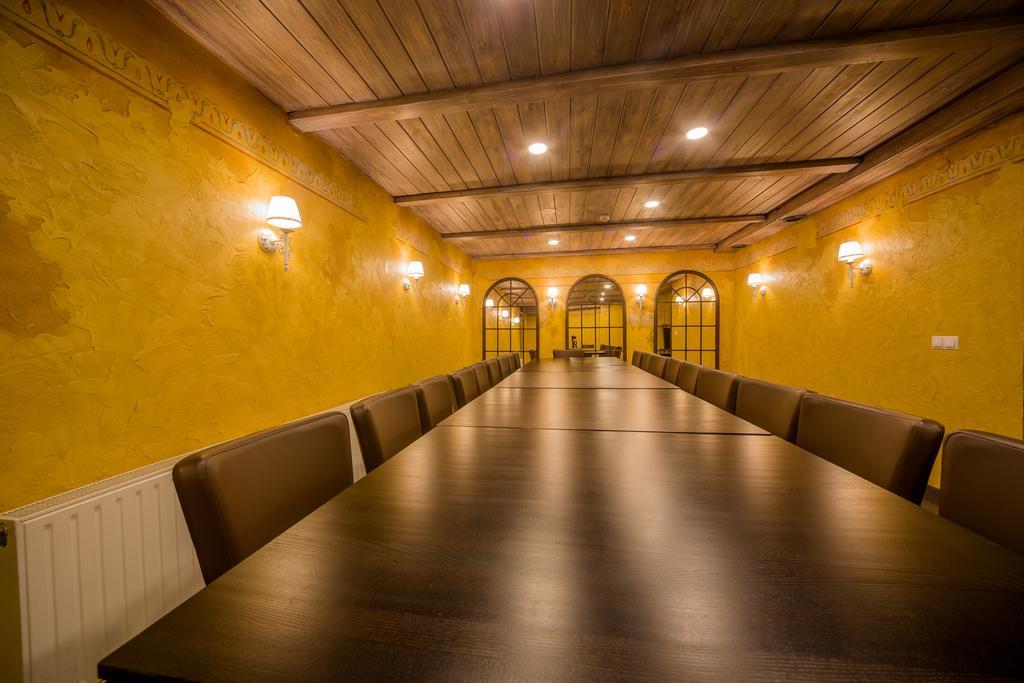 Hotel - Bar Grafaite Šiauliai Extérieur photo
